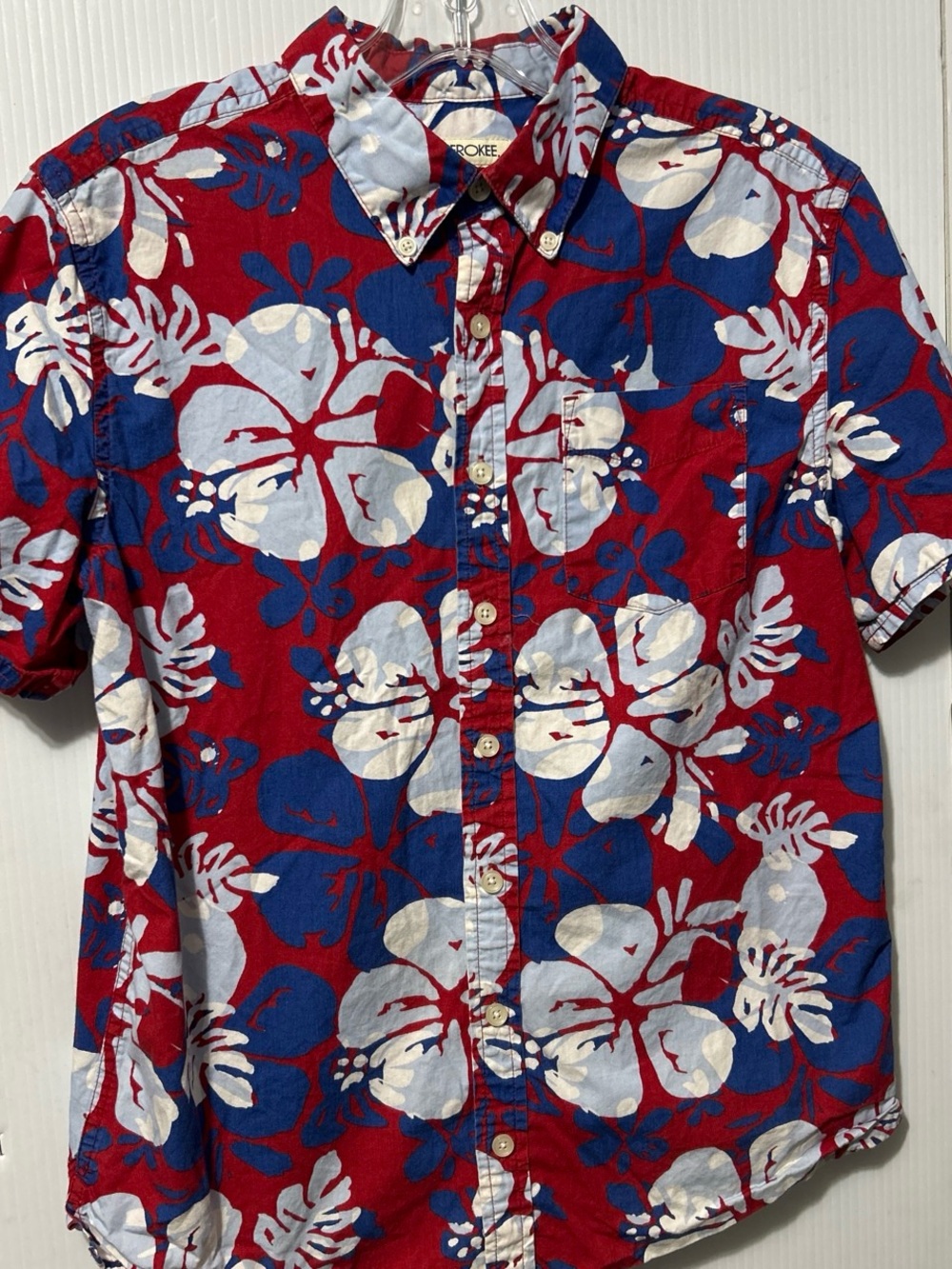 Cherokee Red Blue and White Floral Button-Down Shirt